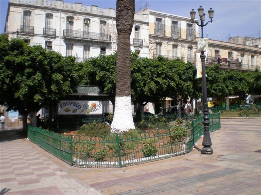 VOYAGE JUIN 2009 square garbet.jpg